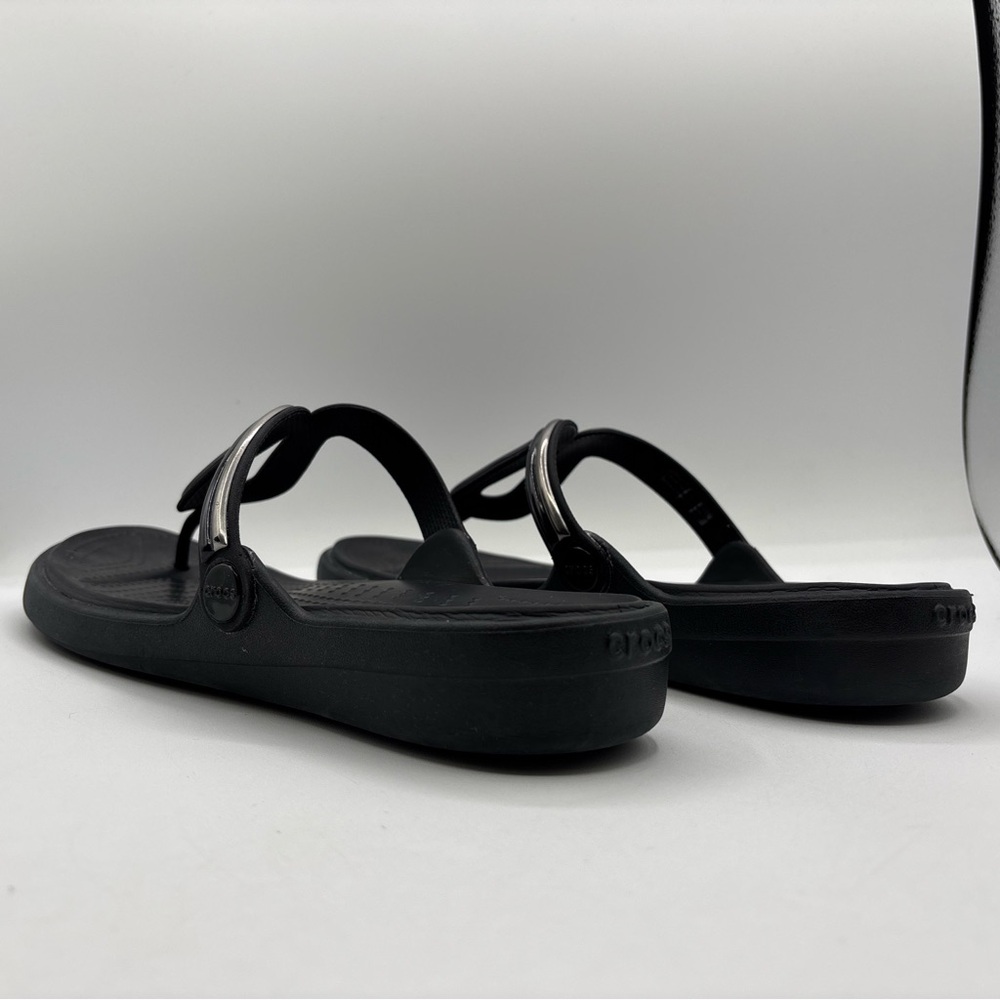 Crocs Sanrah Metal Block Wedge Black Women’s Size 10 205470 Dual Comfort Sandal - Picture 2 of 16
